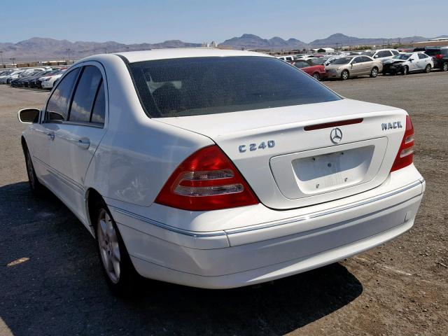 WDBRF61J83E014508 - 2003 MERCEDES-BENZ C 240 WHITE photo 3