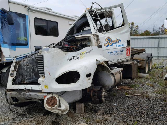 1FVXTECB6WH985628 - 1998 FREIGHTLINER MEDIUM CON WHITE photo 2