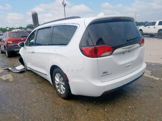 2C4RC1BG3HR621684 - 2017 CHRYSLER PACIFICA T WHITE photo 3