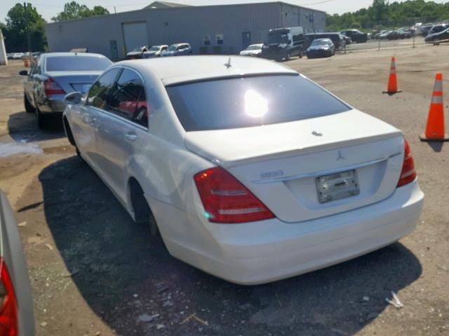 WDDNG71X57A042017 - 2007 MERCEDES-BENZ S 550 WHITE photo 3