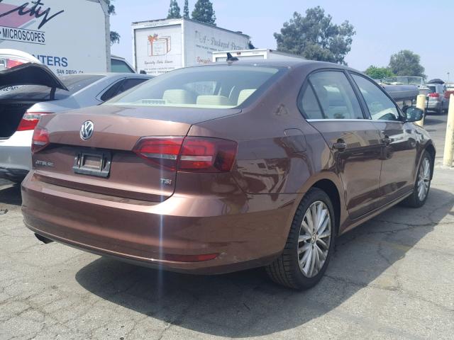 3VWL17AJ8GM394474 - 2016 VOLKSWAGEN JETTA SEL BROWN photo 4