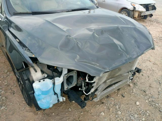 3LN6L5LU8JR607645 - 2018 LINCOLN MKZ HYBRID GRAY photo 9