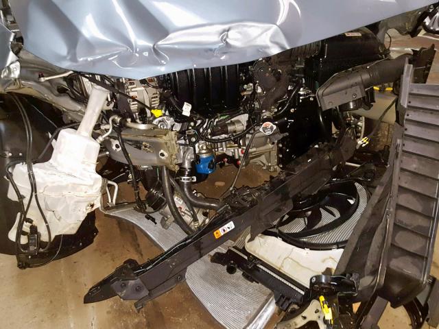 KM8K6CAA5KU319868 - 2019 HYUNDAI KONA SEL SILVER photo 9