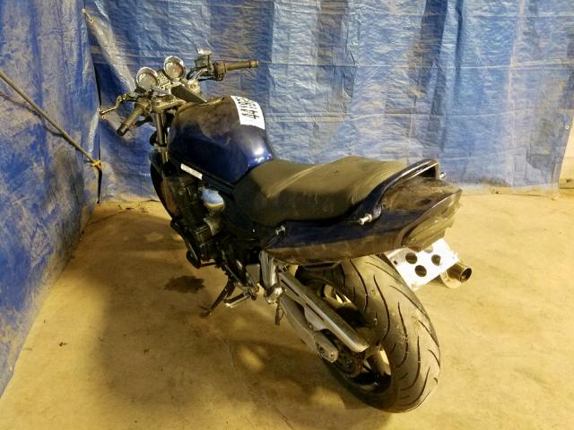 JS1GV77A422101843 - 2002 SUZUKI GSF1200 BA BLUE photo 3