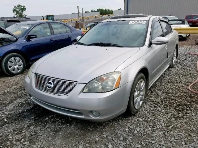 1N4BL11D72C713735 - 2002 NISSAN ALTIMA SE SILVER photo 2