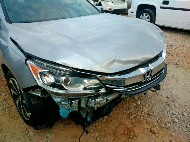 1HGCR3F84HA031938 - 2017 HONDA ACCORD EXL SILVER photo 9