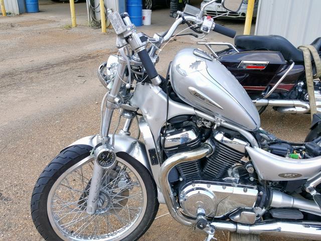 JS1VS52A232100252 - 2003 SUZUKI VS800 GLP SILVER photo 9