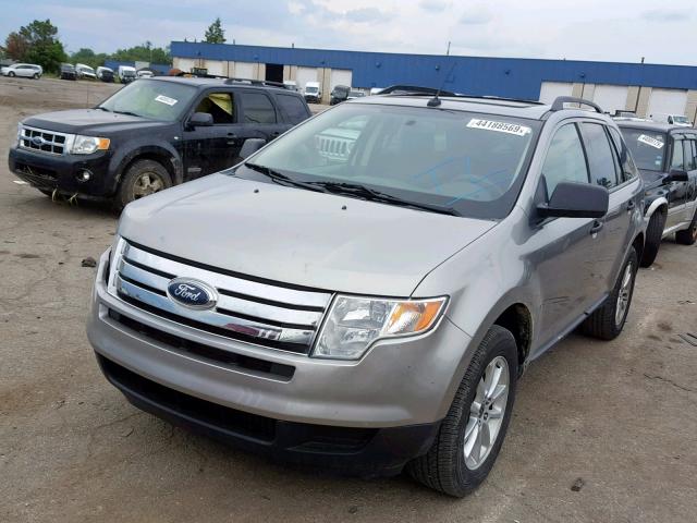 2FMDK36C98BA99616 - 2008 FORD EDGE SE SILVER photo 2