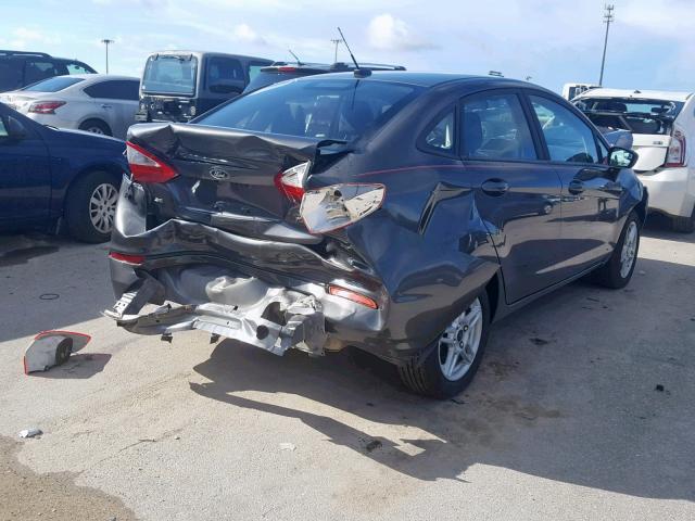 3FADP4BJXKM113454 - 2019 FORD FIESTA SE GRAY photo 4