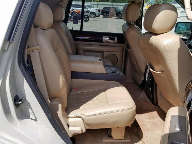 5LMFU27526LJ25657 - 2006 LINCOLN NAVIGATOR CREAM photo 6