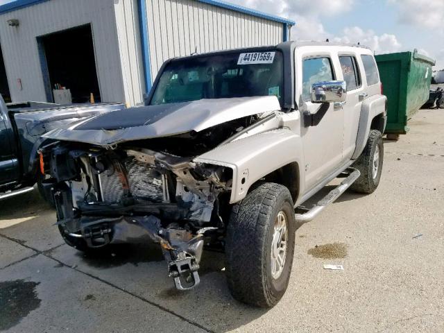 5GTDN136568177557 - 2006 HUMMER H3 TAN photo 2