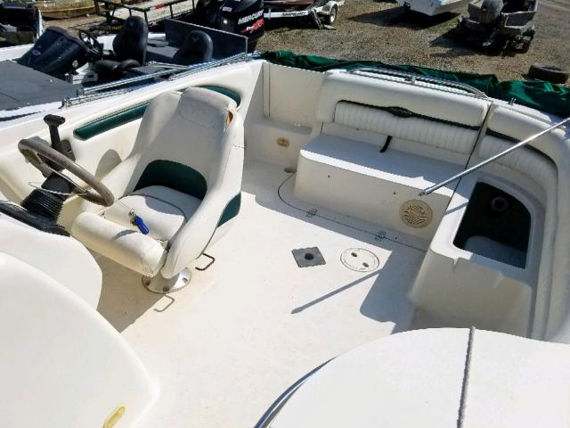 RGFK0265F900 - 2000 MONT BOAT WHITE photo 5