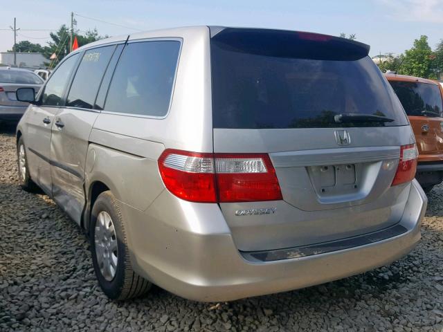 5FNRL38286B103490 - 2006 HONDA ODYSSEY LX SILVER photo 3