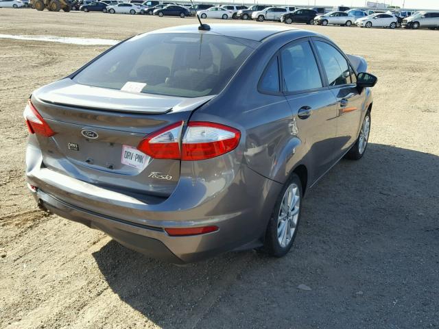 3FADP4BJ3EM136465 - 2014 FORD FIESTA SE GRAY photo 4