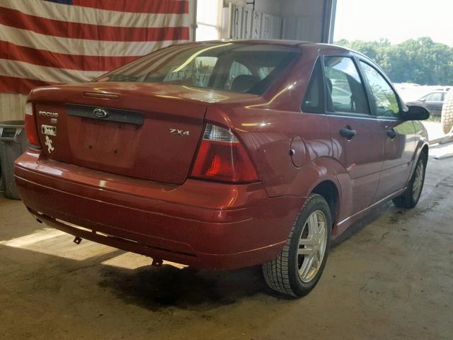 1FAFP34N95W287488 - 2005 FORD FOCUS ZX4 RED photo 4