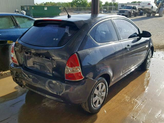 KMHCM36C57U054719 - 2007 HYUNDAI ACCENT GS GRAY photo 4