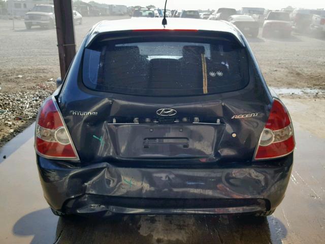 KMHCM36C57U054719 - 2007 HYUNDAI ACCENT GS GRAY photo 9