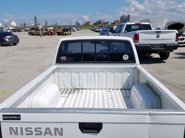 1N6SD11S2PC442383 - 1993 NISSAN TRUCK SHOR WHITE photo 6