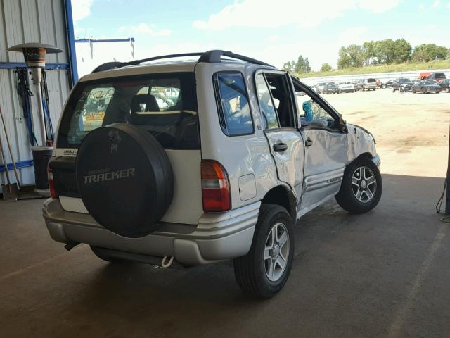 2CNBJ634926941315 - 2002 CHEVROLET TRACKER LT WHITE photo 4