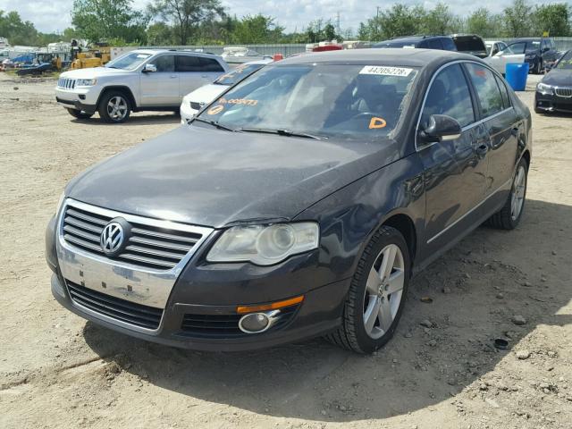 WVWJK73C49E005473 - 2009 VOLKSWAGEN PASSAT TUR BLACK photo 2