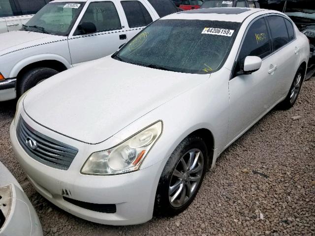 JNKCV61F29M357656 - 2009 INFINITI G37 WHITE photo 2