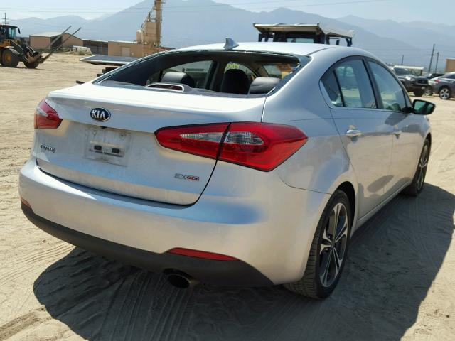 KNAFZ4A89E5235452 - 2014 KIA FORTE EX SILVER photo 4