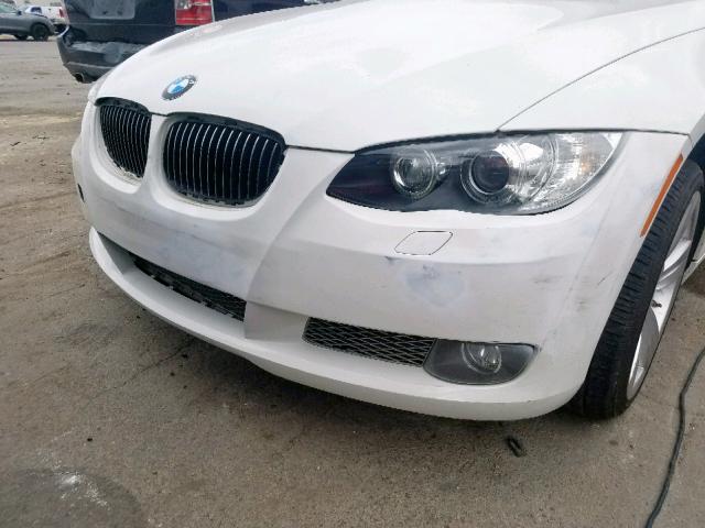 WBAWC73538E065180 - 2008 BMW 335 XI WHITE photo 9