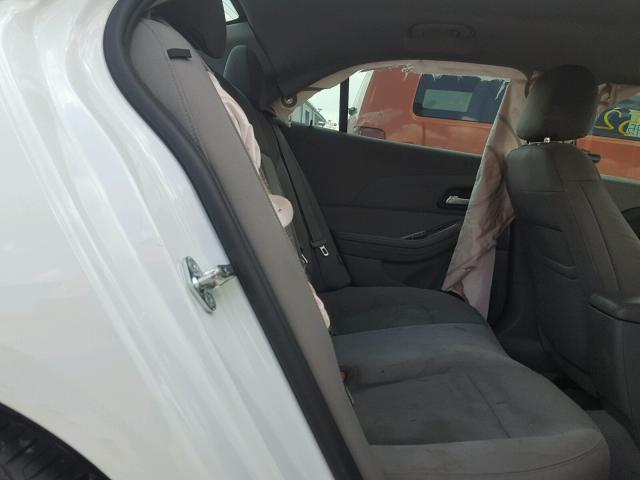 1G11B5SL9FF311556 - 2015 CHEVROLET MALIBU LS 白色 照片 6