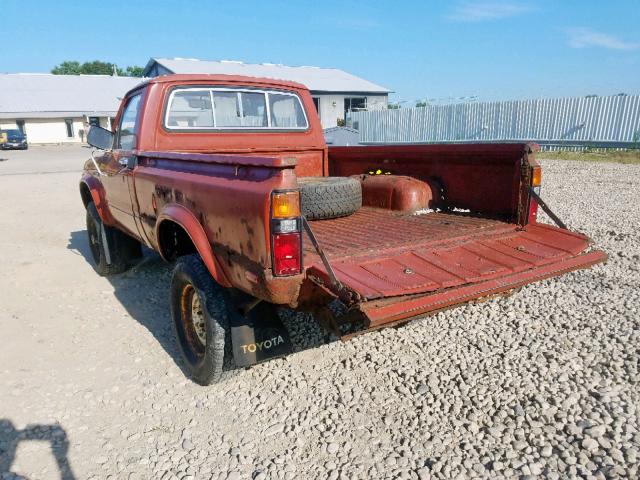 JT4RN38D8D0066979 - 1983 TOYOTA PICKUP RN3 RED photo 3