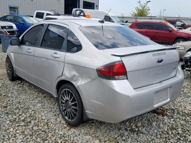 1FAHP3GN5AW117448 - 2010 FORD FOCUS SES SILVER photo 3