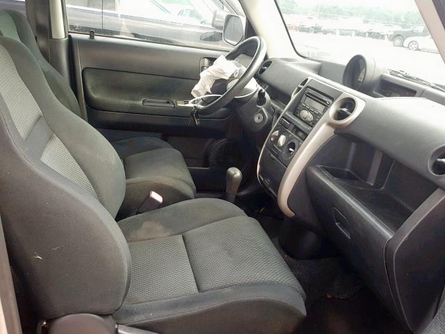 JTLKT324664099673 - 2006 TOYOTA SCION XB 灰色 照片 5