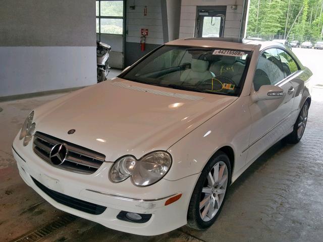 WDBTJ56H07F206722 - 2007 MERCEDES-BENZ CLK 350 WHITE photo 2