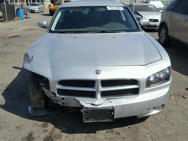 2B3CA3CV1AH153682 - 2010 DODGE CHARGER SX SILVER photo 9