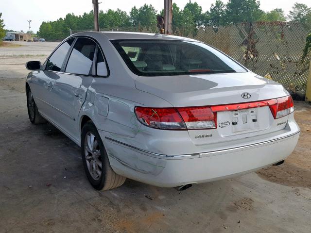 KMHFC46FX7A209797 - 2007 HYUNDAI AZERA SE WHITE photo 3