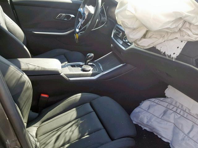 WBA5R7C50KAJ83941 - 2019 BMW 330XI Сірий фото 5
