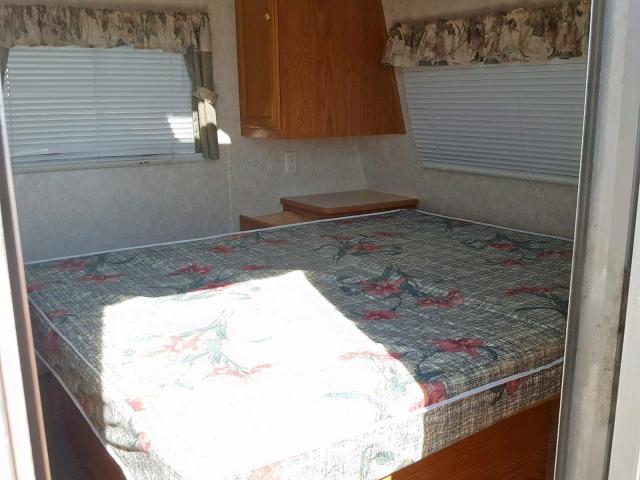 4YDT2502X33104355 - 2003 SPRE CAMPER WHITE photo 5