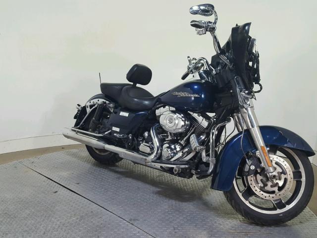 1HD1KBM16CB610747 - 2012 HARLEY-DAVIDSON FLHX STREE BLUE photo 2