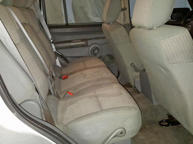 1J8HG48N76C173617 - 2006 JEEP COMMANDER SILVER photo 6