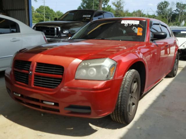 2D4FV47T37H848319 - 2007 DODGE MAGNUM SE RED photo 2