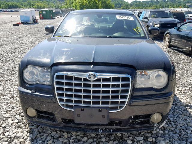 2C3LA73W27H659999 - 2007 CHRYSLER 300C SRT-8 BLACK photo 9