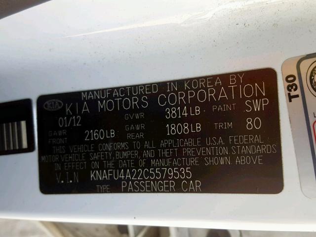 KNAFU4A22C5579535 - 2012 KIA FORTE EX WHITE photo 10