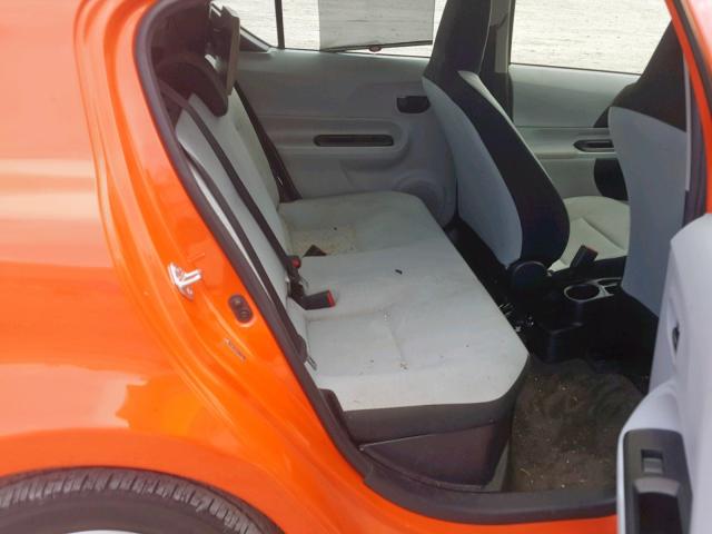 JTDKDTB32E1079470 - 2014 TOYOTA PRIUS C ORANGE photo 6