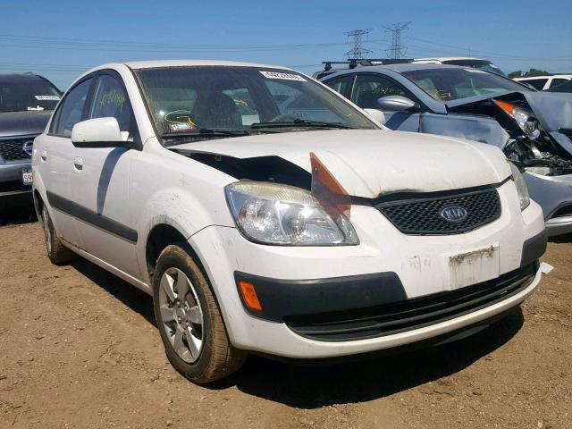 KNADE123766047996 - 2006 KIA RIO WHITE photo 1