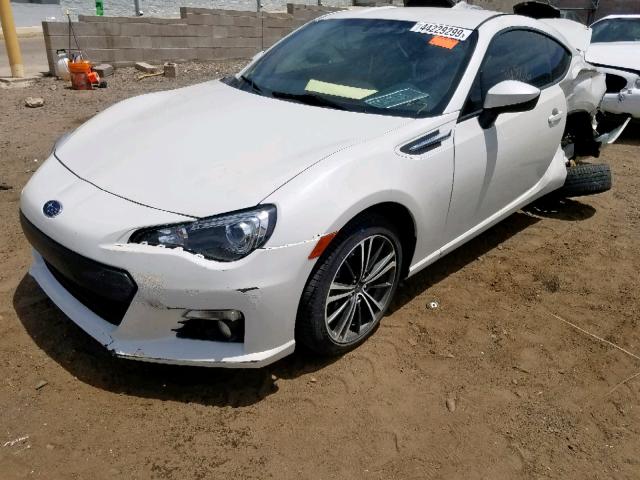 JF1ZCAC10F9602920 - 2015 SUBARU BRZ 2.0 LI WHITE photo 2