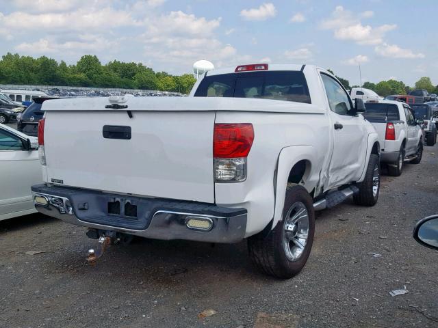 5TFKY5F10AX003746 - 2010 TOYOTA TUNDRA WHITE photo 4