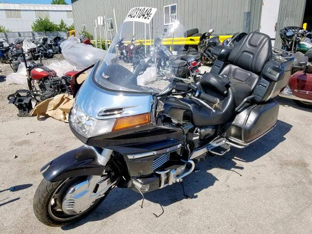 1HFSC2208KA108443 - 1989 HONDA GL1500 BLACK photo 2