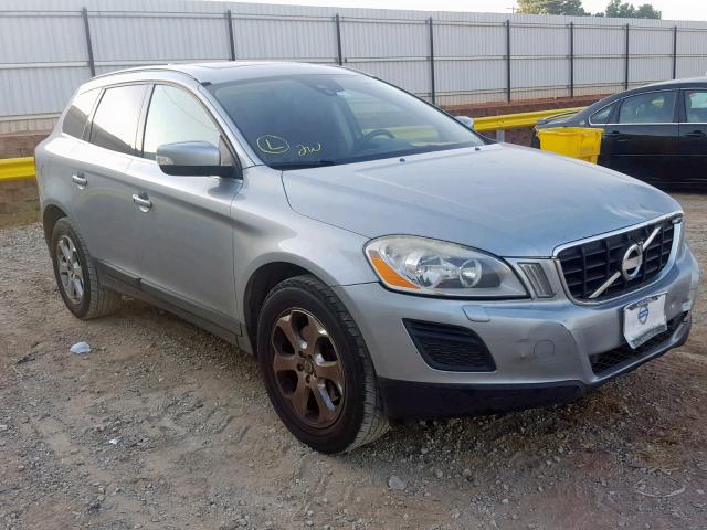 YV4940DL4D2430993 - 2013 VOLVO XC60 3.2 SILVER photo 1