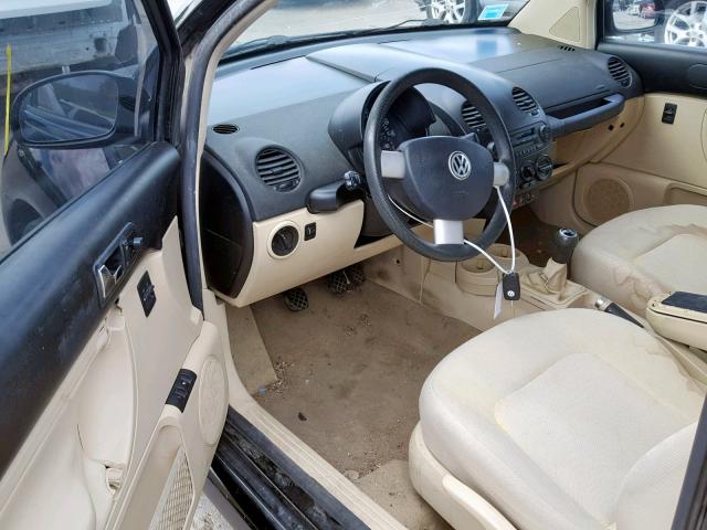 3VWCB21C92M436645 - 2002 VOLKSWAGEN NEW BEETLE Schwarz Foto 9