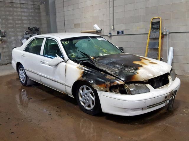 1YVGF22D825287418 - 2002 MAZDA 626 ES WHITE photo 1