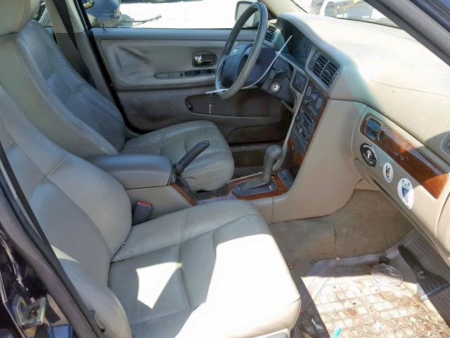 YV1LT56D2X2615587 - 1999 VOLVO S70 BLUE photo 5